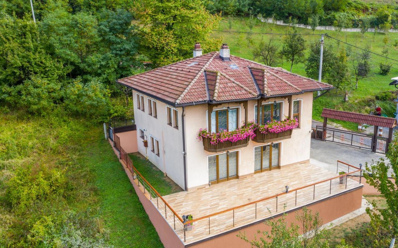 The View Apartment Visoko Exteriör bild