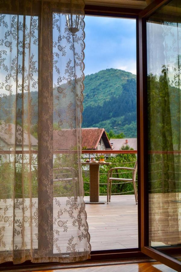 The View Apartment Visoko Exteriör bild